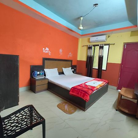 Goroomgo Samrat Palace Puri Near Sea Beach With Parking Facilities - Restaurant Available - Couple Friendly Екстер'єр фото