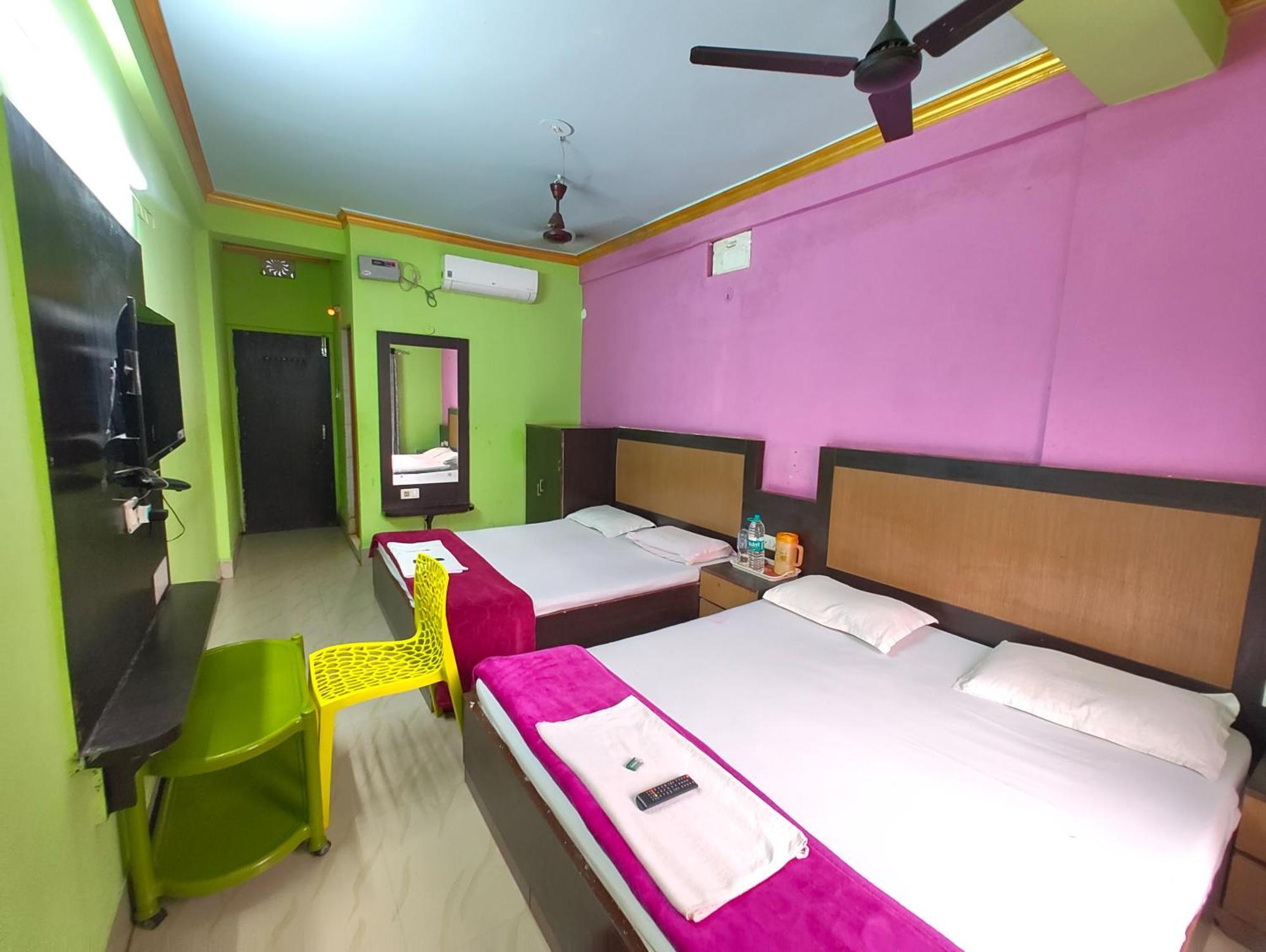 Goroomgo Samrat Palace Puri Near Sea Beach With Parking Facilities - Restaurant Available - Couple Friendly Екстер'єр фото